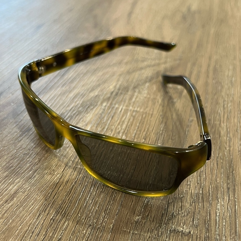 Authentic Gucci Tortoise Shell Art Deco Modern Made in Italy Sunglasses - Picture 3 of 6